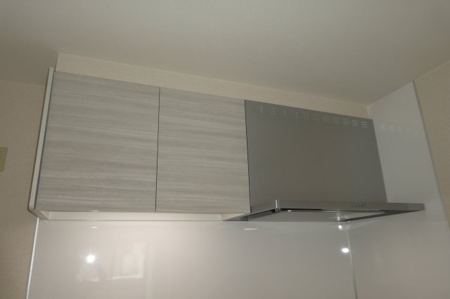 ペルレＢのキッチン|キッチン上収納