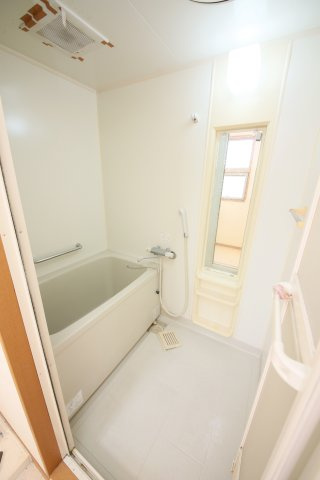 Hillside山の神の浴室