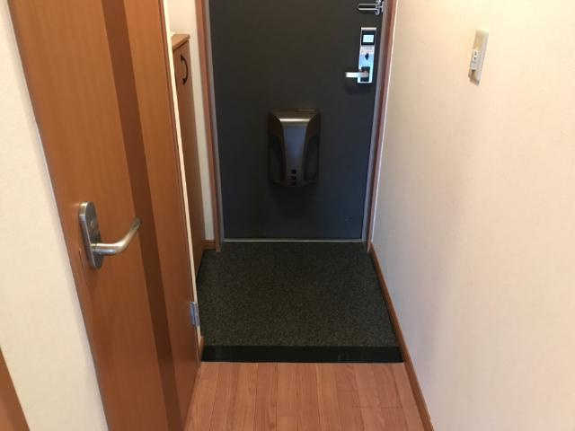 ベリーウェルＡ棟の玄関|玄関