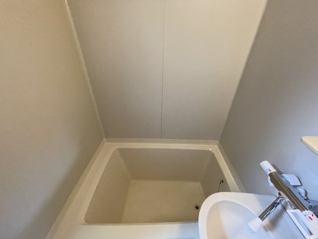 マインハイムの浴室|落ち着いた空間のお風呂です