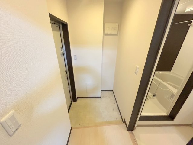 フジパレス下新庄Ⅰ番館の玄関