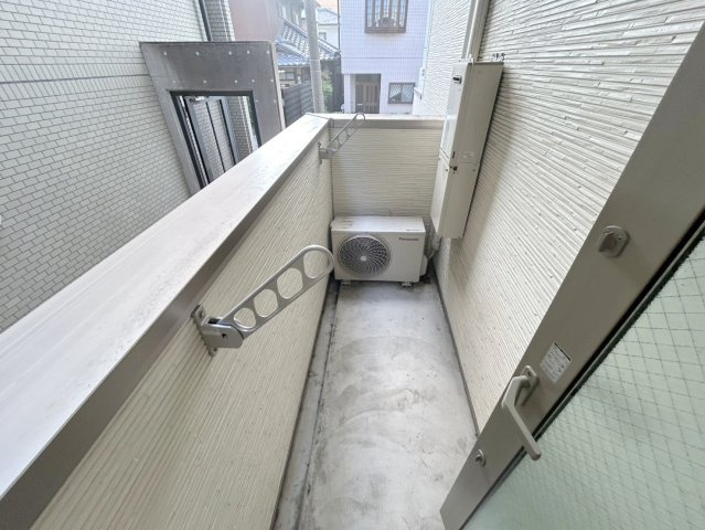フジパレス下新庄Ⅰ番館のバルコニー