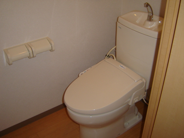 サンリヴィエールのトイレ|シャワー付トイレ