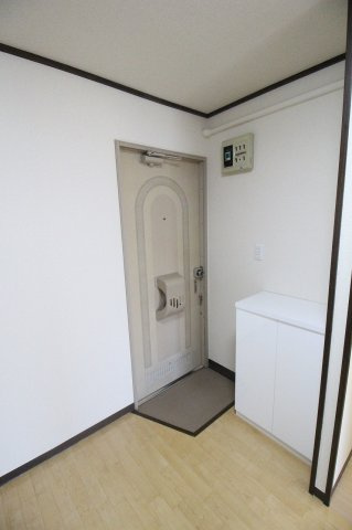 オレゴンハイツBの居間・リビング|ゆったりとした居間です