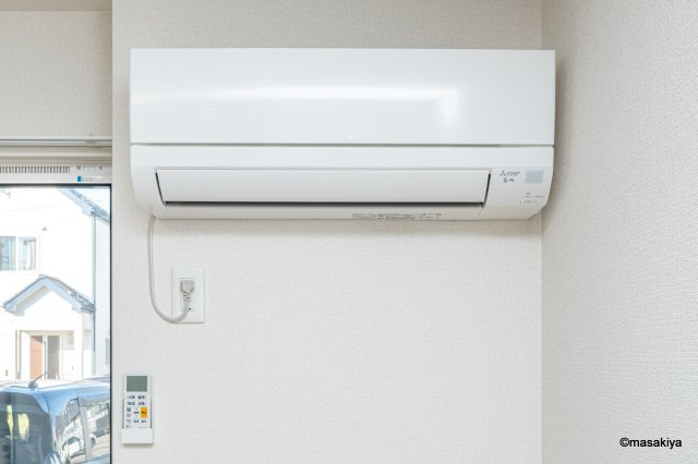 トリシア東口の設備