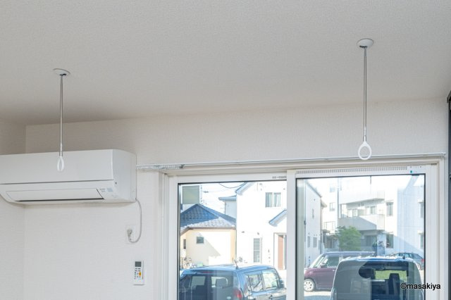 トリシア東口のエントランス