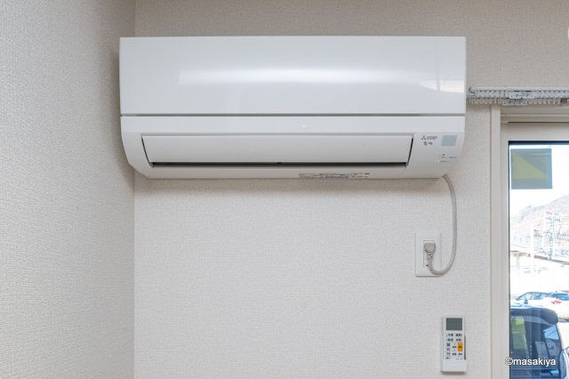 トリシア東口のエントランス