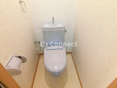 【トイレ】 | ルガール白水沢 | 暖房便座付きのトイレ。