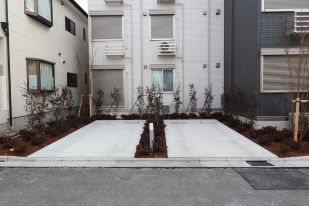 (仮)D-ROOM春江町の駐車場