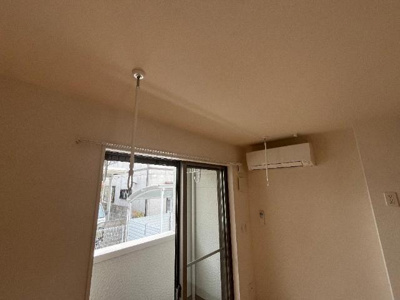 【設備】 | パンション岩曽 | 室内物干し