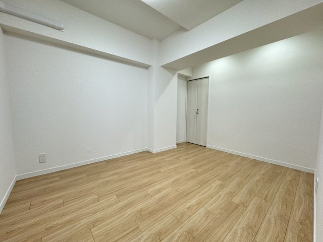 ライオンズマンション瑞穂公園の洋室