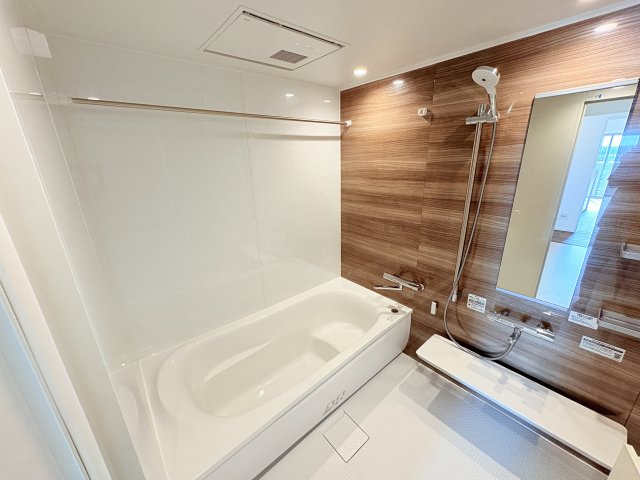 ミルコマンション曙シーフロントビューの浴室