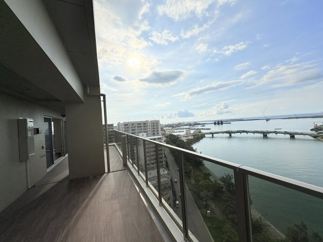 ミルコマンション曙シーフロントビューのバルコニー