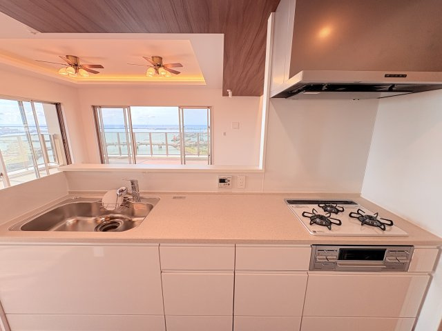 ミルコマンション曙シーフロントビューのキッチン