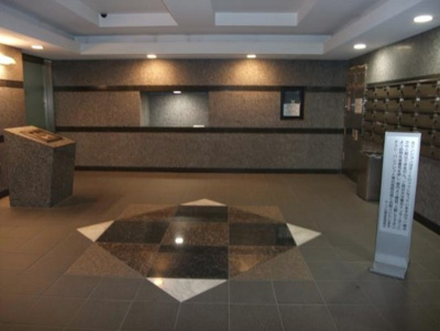 【エントランス】 | ルーブル鷺宮