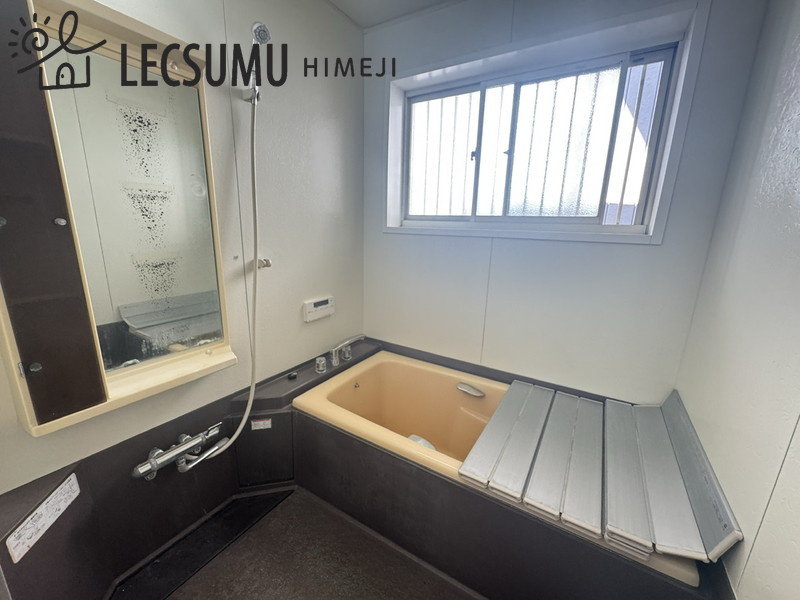 姫路市白浜町/中古戸建の浴室