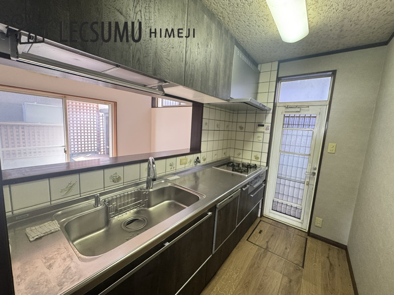 姫路市白浜町/中古戸建のキッチン