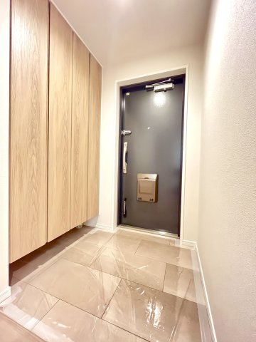 ダイアパレス宝塚月見山の玄関