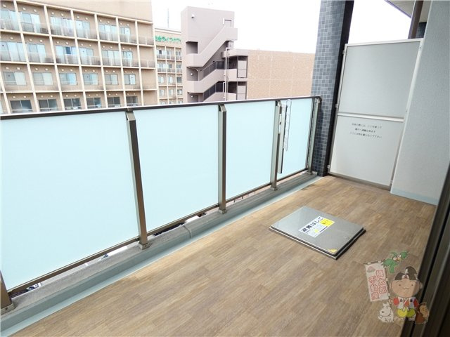 ハアラン国体町のバルコニー