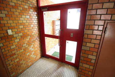 【エントランス】 | 谷澤マンション | 谷澤マンション　エントランス