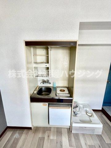 リアライズ江坂のキッチン