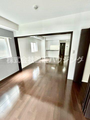 アルバトルナーレ江坂の内装