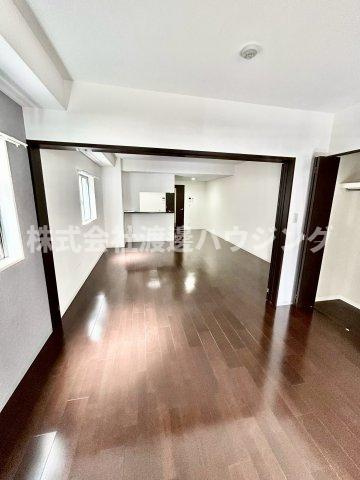 アルバトルナーレ江坂の内装