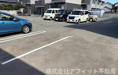 【駐車場】 | フレンズⅡ