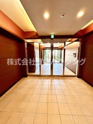 第6アローズ緑地公園のエントランス