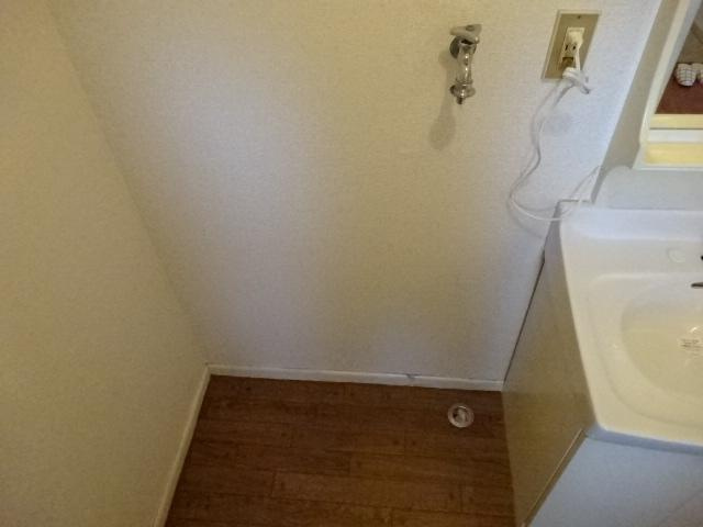 メゾン長縄のその他|洗濯機置場