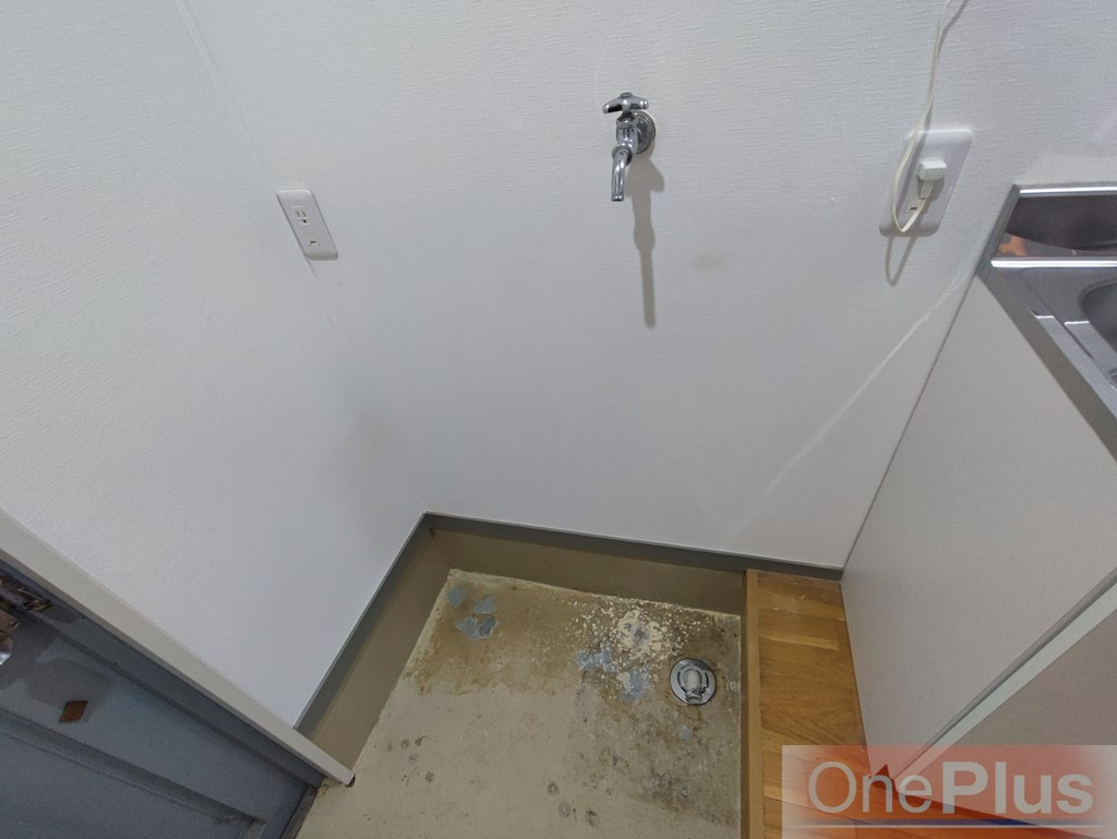 サンハイム六甲の設備|洗濯機置場