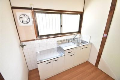 宮町2丁目テラスハウスのキッチン