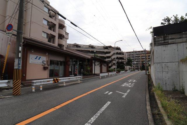 アルビヨン千里丘の周辺