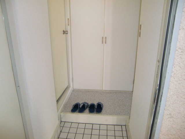 六甲グランドライオンズⅡの玄関