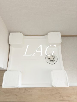 【設備】 | リバーブ西大宮 | 室内洗濯機置き場です。（同仕様です。）