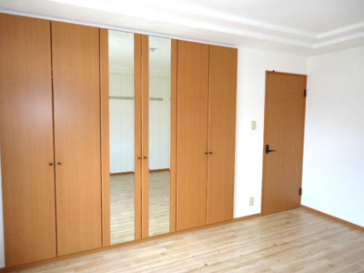 【内装】 | フォルトゥーナ | 洋室