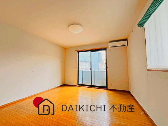 【居間・リビング】 | 久喜市野久喜　中古戸建