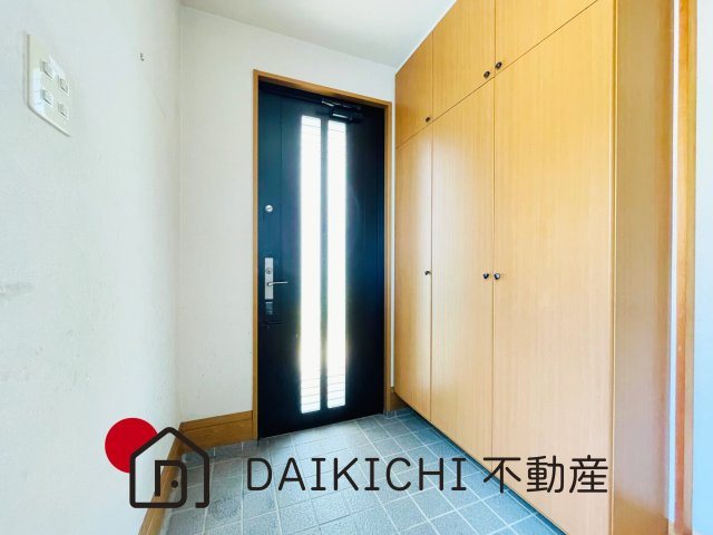 【玄関】 | 久喜市野久喜　中古戸建