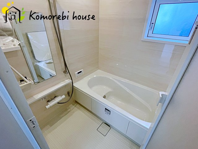 さいたま市見沼区東大宮3丁目　新築一戸建て　ブルーミングガーデン　01の浴室|撮影：7/19