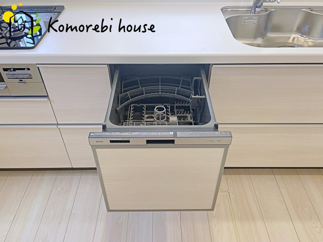 さいたま市見沼区東大宮3丁目　新築一戸建て　ブルーミングガーデン　01のキッチン|撮影：7/19