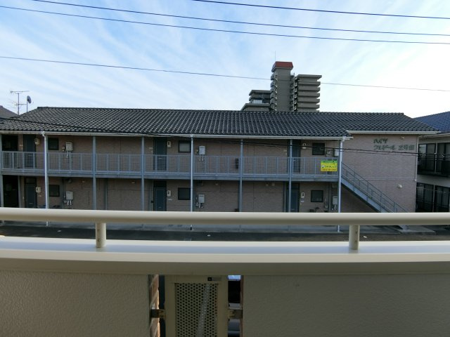 ポライトリー・ケイの展望