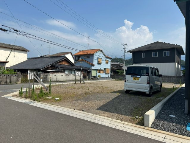 ウィンディーストリート高田　全7区画（残1区画）