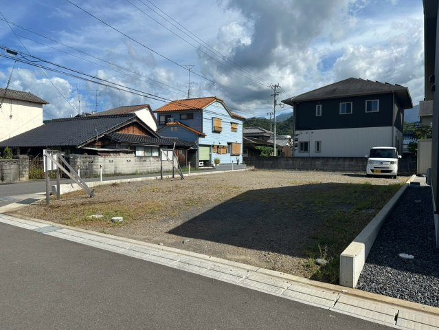 ウィンディーストリート高田　全7区画（残1区画）