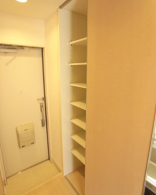 【玄関】 | リブリ・プレミール