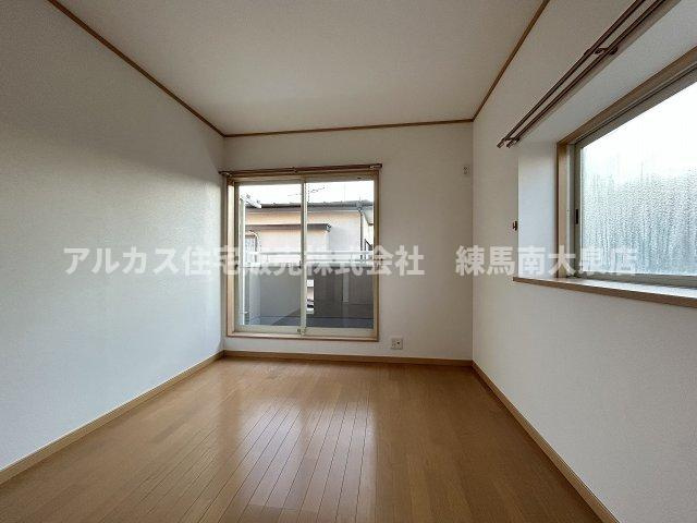 所沢市上新井3丁目　中古一戸建　西武池袋線　小手指の洋室