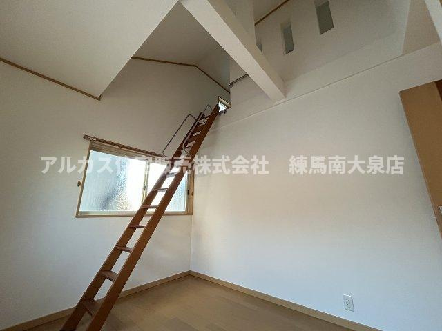 所沢市上新井3丁目　中古一戸建　西武池袋線　小手指の洋室