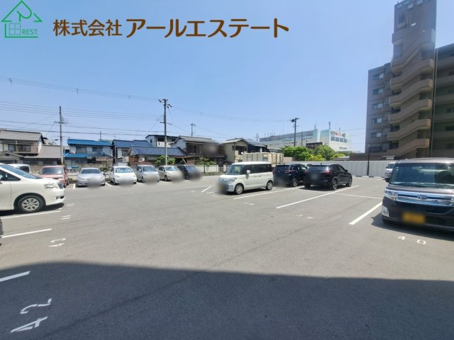 日の出ハイツ　JR「東姫路駅」徒歩4分の駐車場