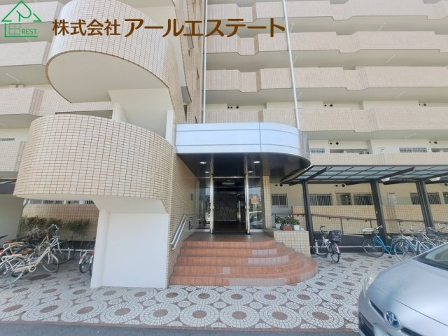 日の出ハイツ　JR「東姫路駅」徒歩4分のエントランス