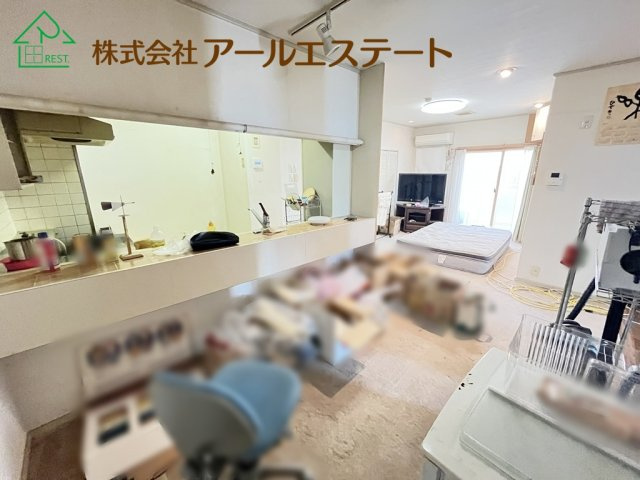 日の出ハイツ　JR「東姫路駅」徒歩4分の居間・リビング