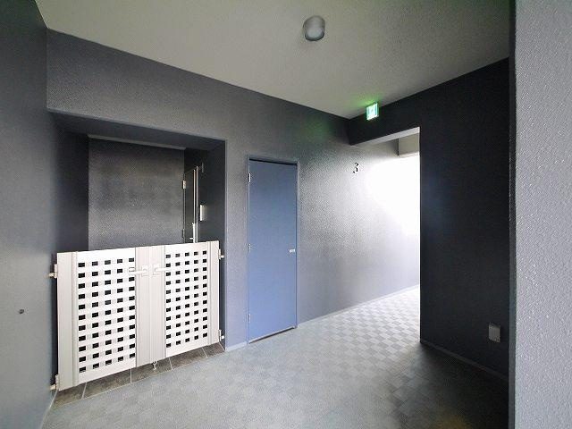 モンパルクいこまNeOのエントランス|清潔なエントランスです